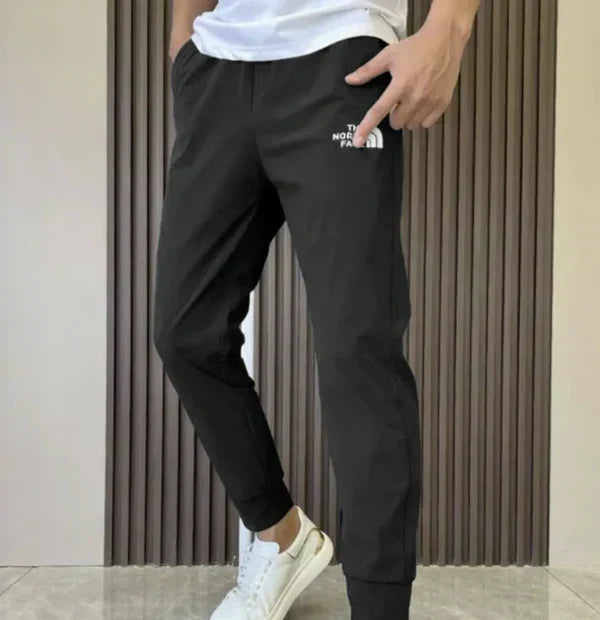 Pantaloni cargo